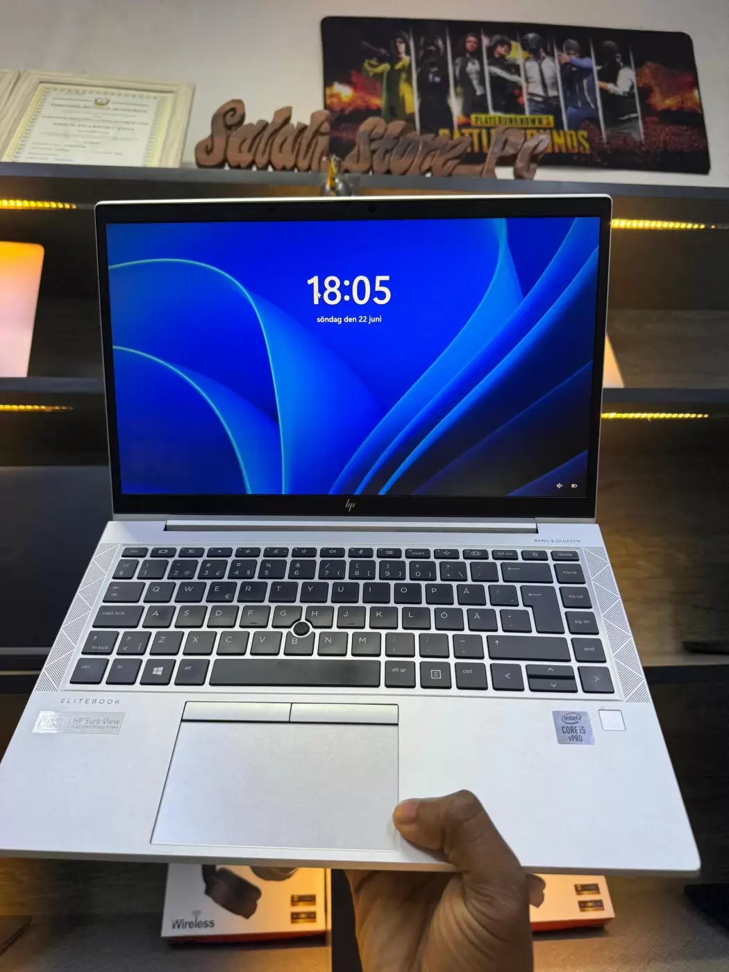 HP EliteBook 840 G7 | 14" FHD Display | 10th Gen Intel Core i5-10310U | 16GB DDR4 RAM | 256GB NVme SSD | Windows 10 Pro
